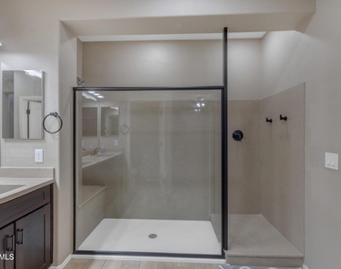 22841 S 225th Place - Photo Thumbnail 17