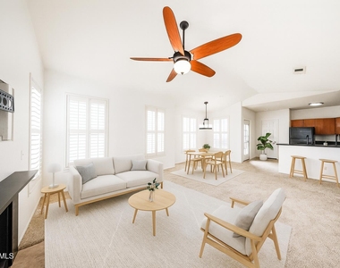14250 W Wigwam Boulevard - Photo Thumbnail 7