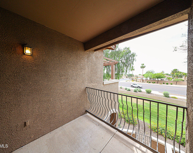 14250 W Wigwam Boulevard - Photo Thumbnail 17