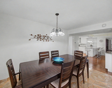 18181 Ne 31st Court - Photo Thumbnail 5