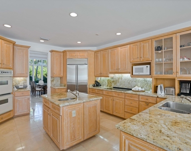 351 Eagle Drive - Photo Thumbnail 15