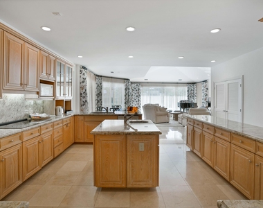 351 Eagle Drive - Photo Thumbnail 16