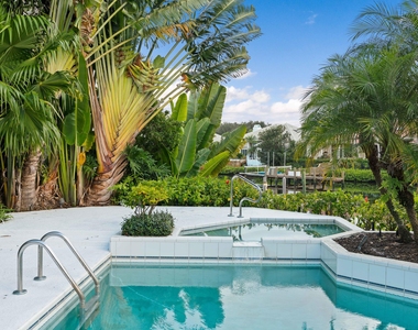 351 Eagle Drive - Photo Thumbnail 4