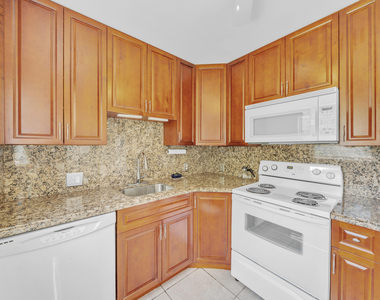 169 Suffolk E - Photo Thumbnail 5