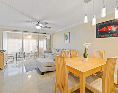 6300 Nw 62nd Street - Photo Thumbnail 6