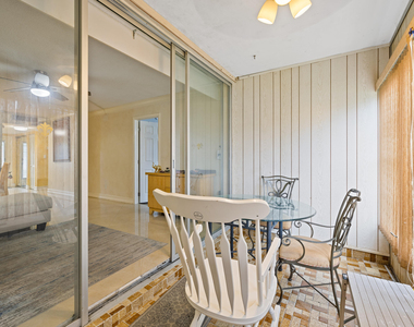6300 Nw 62nd Street - Photo Thumbnail 10