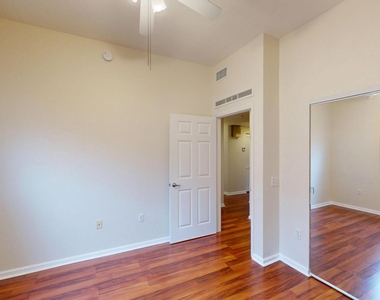 1610 Presidential Way - Photo Thumbnail 25
