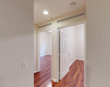 1610 Presidential Way - Photo Thumbnail 19