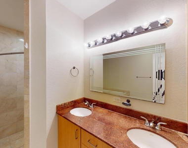 1610 Presidential Way - Photo Thumbnail 17