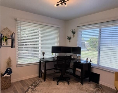 1478 Se Larkwood Circle - Photo Thumbnail 16
