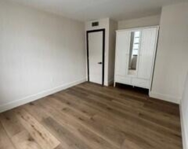 2780 Ne 183rd Street - Photo Thumbnail 13