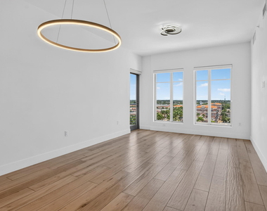 155 E Boca Raton Road - Photo Thumbnail 5