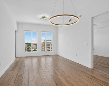 155 E Boca Raton Road - Photo Thumbnail 4
