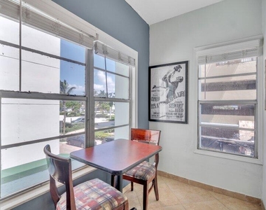 324 Indiana Street - Photo Thumbnail 13