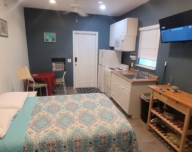 324 Indiana Street - Photo Thumbnail 17