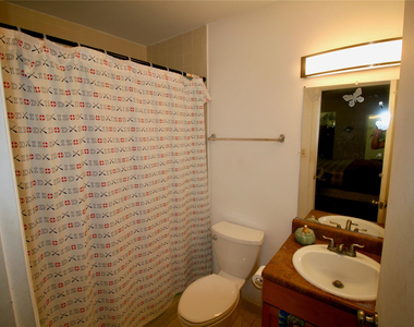 316 Meadows Circle - Photo Thumbnail 10
