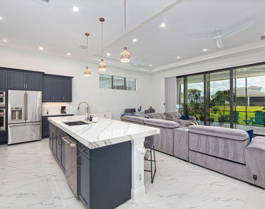 11338 Sw Pietra Way - Photo Thumbnail 4