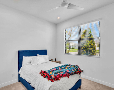 11338 Sw Pietra Way - Photo Thumbnail 22