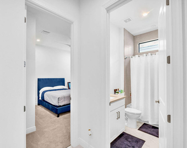 11338 Sw Pietra Way - Photo Thumbnail 26