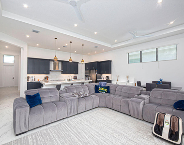 11338 Sw Pietra Way - Photo Thumbnail 12