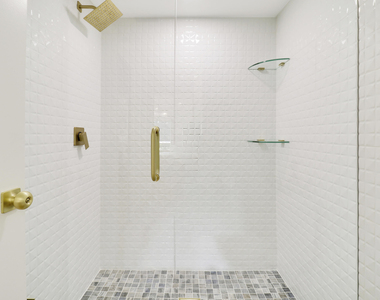 1001 Pinecrest Circle - Photo Thumbnail 16