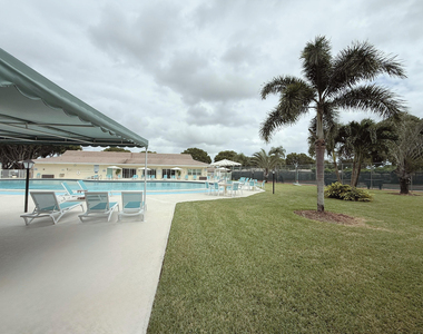 5301 Lakefront Boulevard - Photo Thumbnail 23