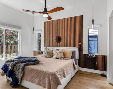 1125 N K Street - Photo Thumbnail 15