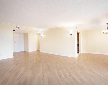 800 Jeffery Street - Photo Thumbnail 6