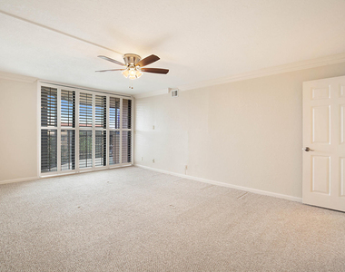 800 Jeffery Street - Photo Thumbnail 17
