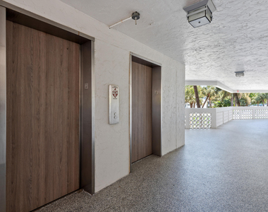 800 Jeffery Street - Photo Thumbnail 25