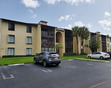 603 Sea Pine Way - Photo Thumbnail 1