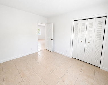 701 Sw 14th Avenue - Photo Thumbnail 9