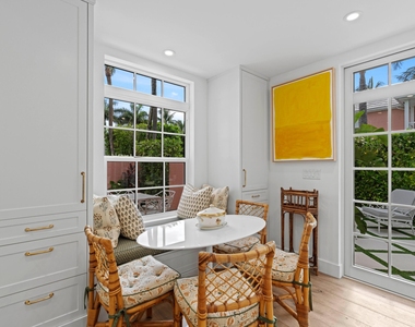 142 Peruvian Avenue - Photo Thumbnail 6