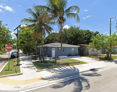 1501 N Andrews Avenue - Photo Thumbnail 10