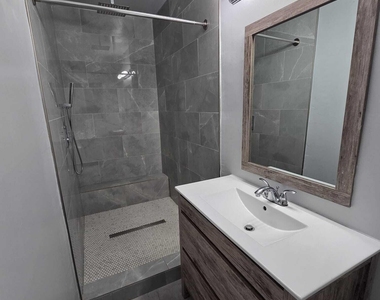 1501 N Andrews Avenue - Photo Thumbnail 7