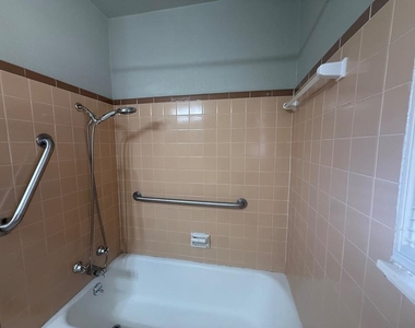 9909 Sunnymeade Place - Photo Thumbnail 24