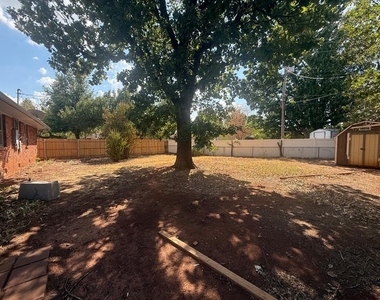 9909 Sunnymeade Place - Photo Thumbnail 28