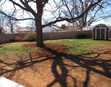 9909 Sunnymeade Place - Photo Thumbnail 17