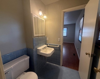 9909 Sunnymeade Place - Photo Thumbnail 20
