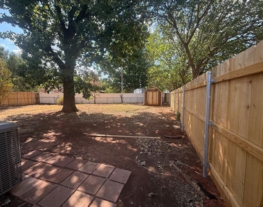 9909 Sunnymeade Place - Photo Thumbnail 27