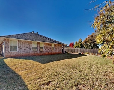21886 Pioneer Circle - Photo Thumbnail 19