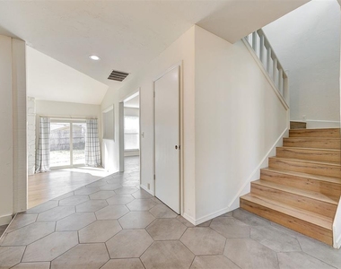 3208 Castlerock Road - Photo Thumbnail 2