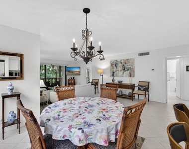 611 Brackenwood Cove - Photo Thumbnail 7