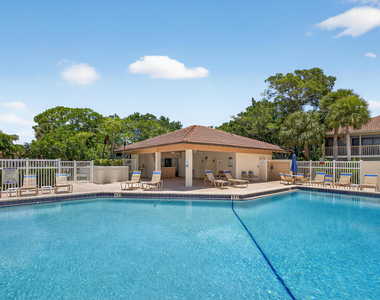 611 Brackenwood Cove - Photo Thumbnail 43
