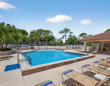 611 Brackenwood Cove - Photo Thumbnail 42