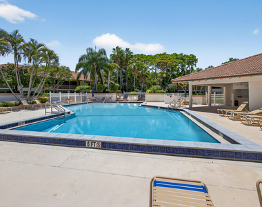 611 Brackenwood Cove - Photo Thumbnail 46