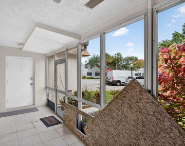 2004 Sw Natura Boulevard - Photo Thumbnail 3