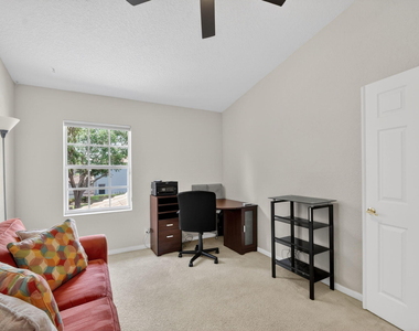 7910 Laina Lane - Photo Thumbnail 35