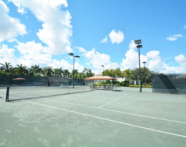 7910 Laina Lane - Photo Thumbnail 75