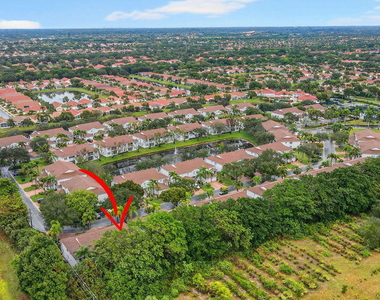7910 Laina Lane - Photo Thumbnail 46